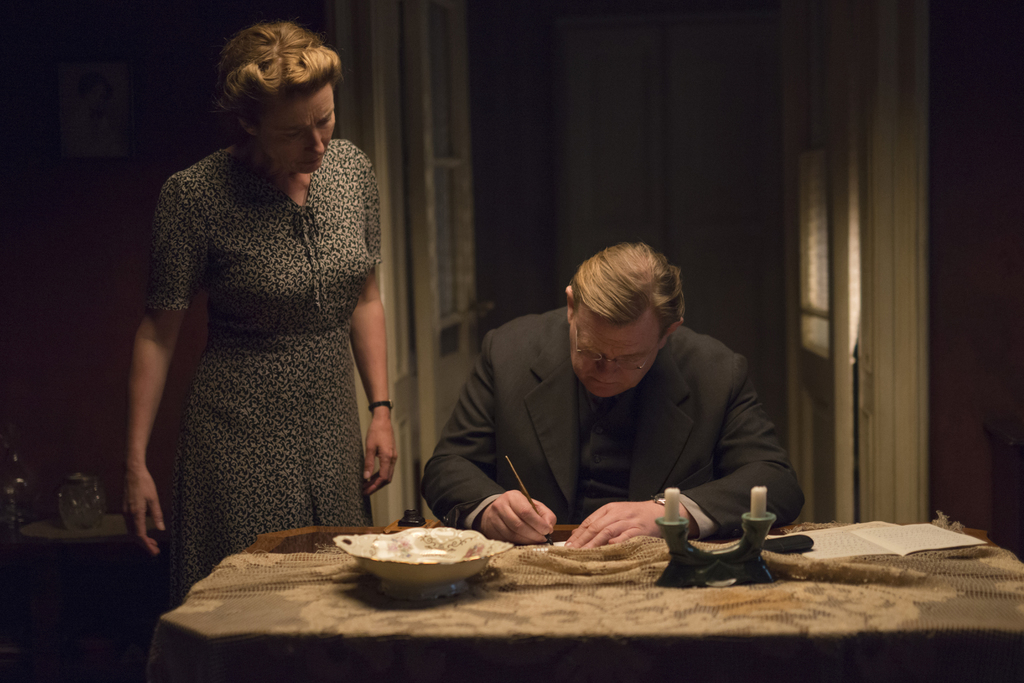 Alone in Berlin Review – Solitary&nbsp;companionship